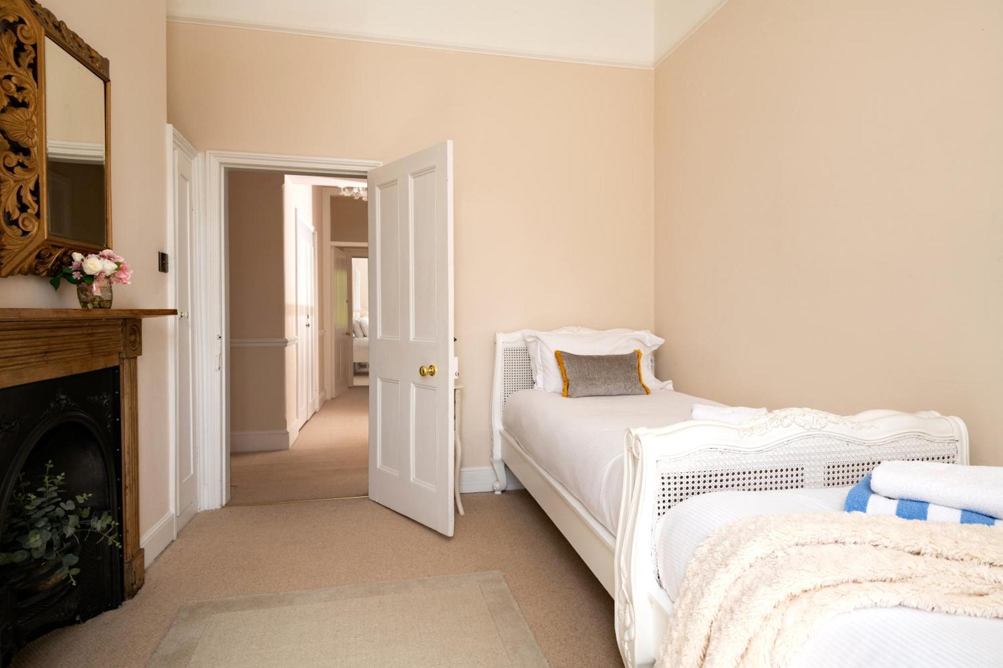 Holiday home Downwood Vineyard Manor In Idyllic Countryside Blandford Forum