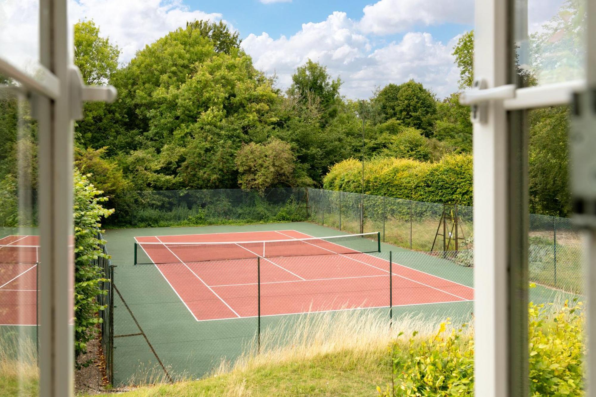 Holiday home Downwood Vineyard Manor In Idyllic Countryside