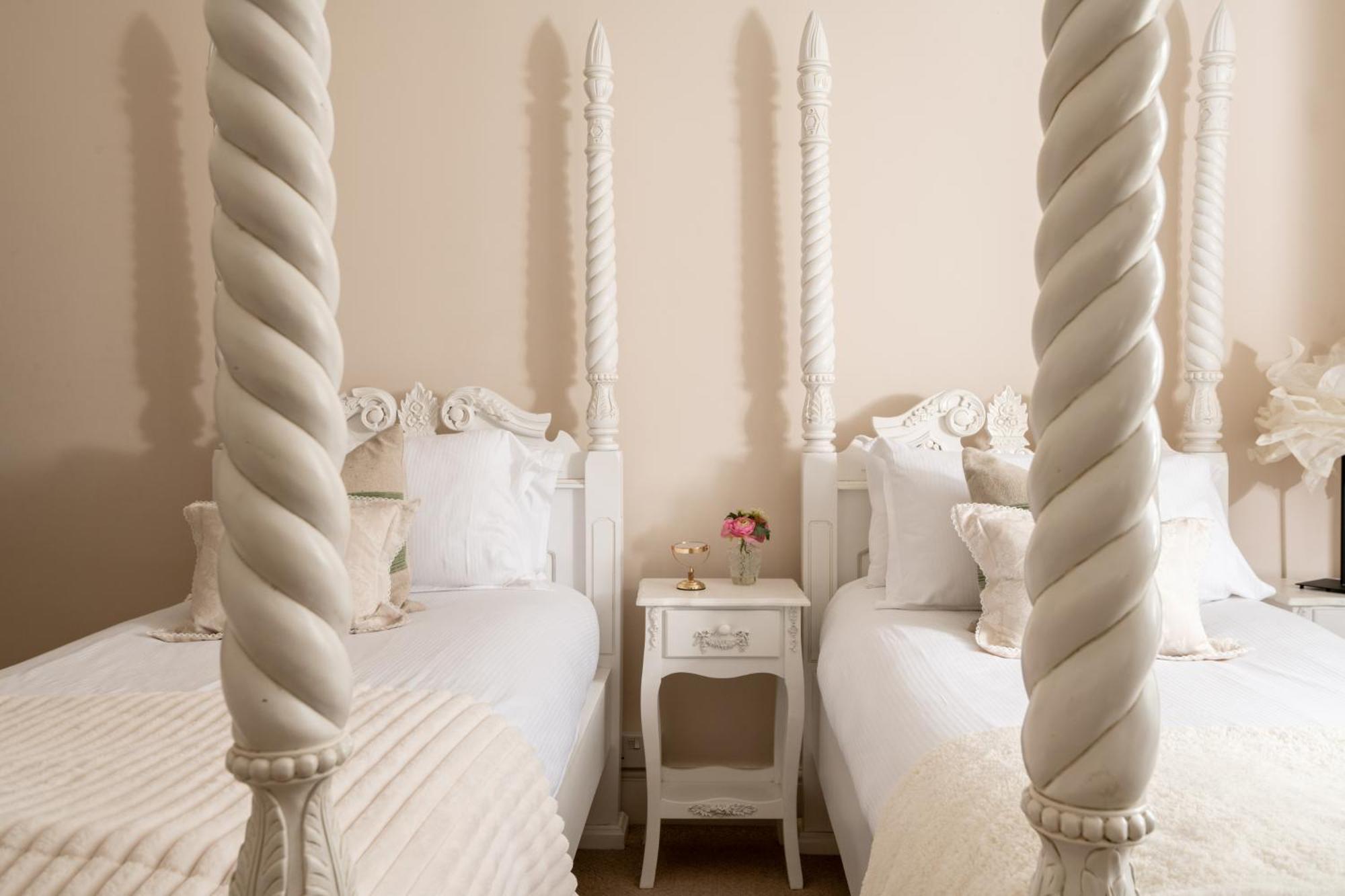 Holiday home Downwood Vineyard Manor In Idyllic Countryside *